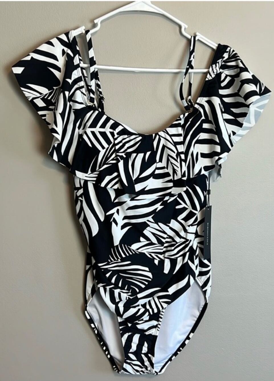 BCBG MaxAzaria Woman’s Sz S One Piece Off Shoulder Ruffle Top Swimsuit NWT